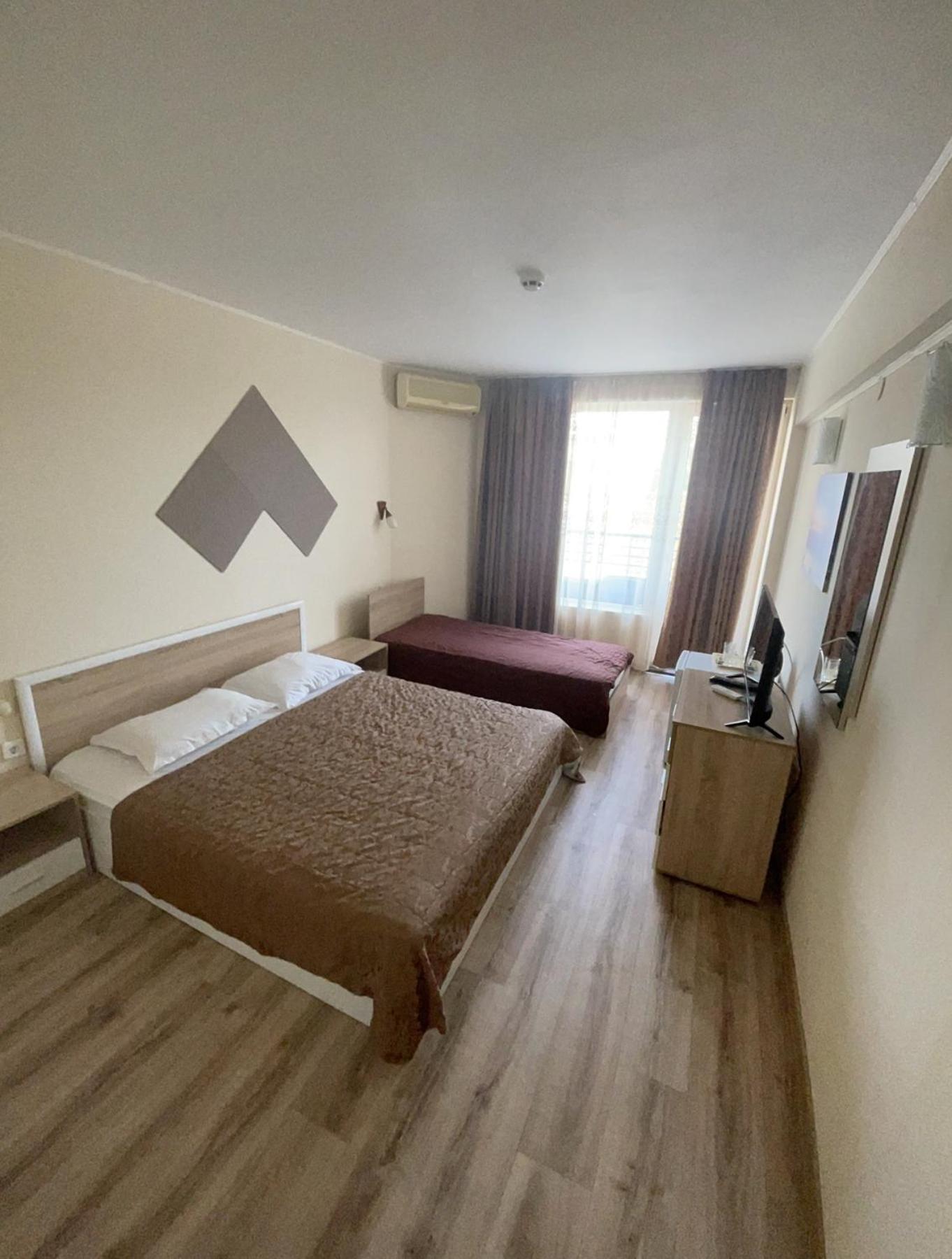 Apartments Danita & Restaurant&Pool Bar Varna Dış mekan fotoğraf